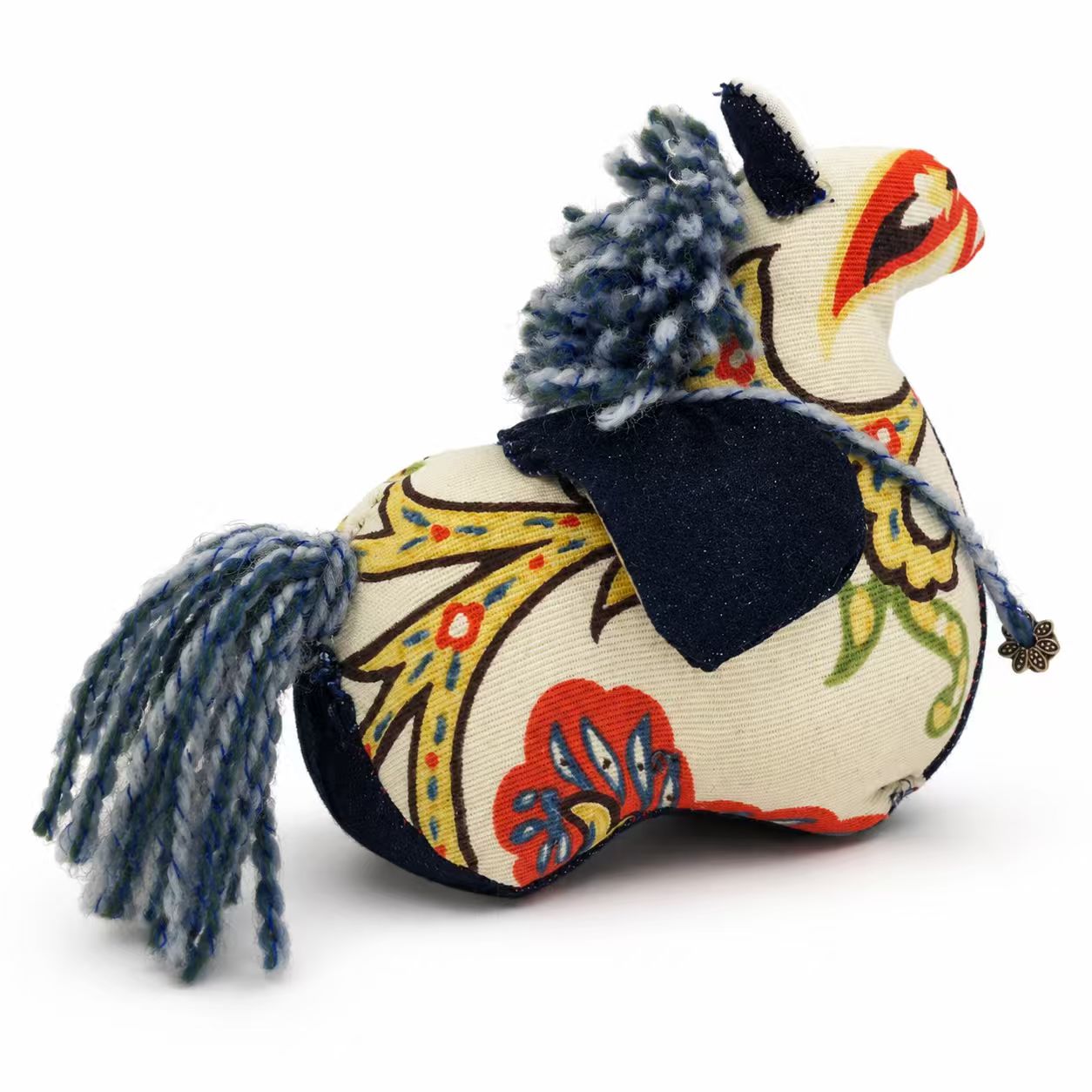 Side view of a soft horse sculpture
